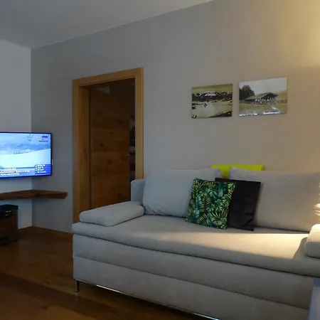 Daire Landhaus Alpengruss *